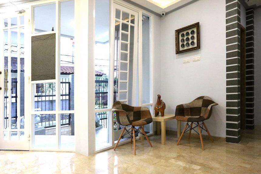 Urbanest Inn House TB Simatupang - Property Photo