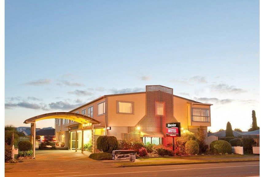 Riverview Motel - Property Photo